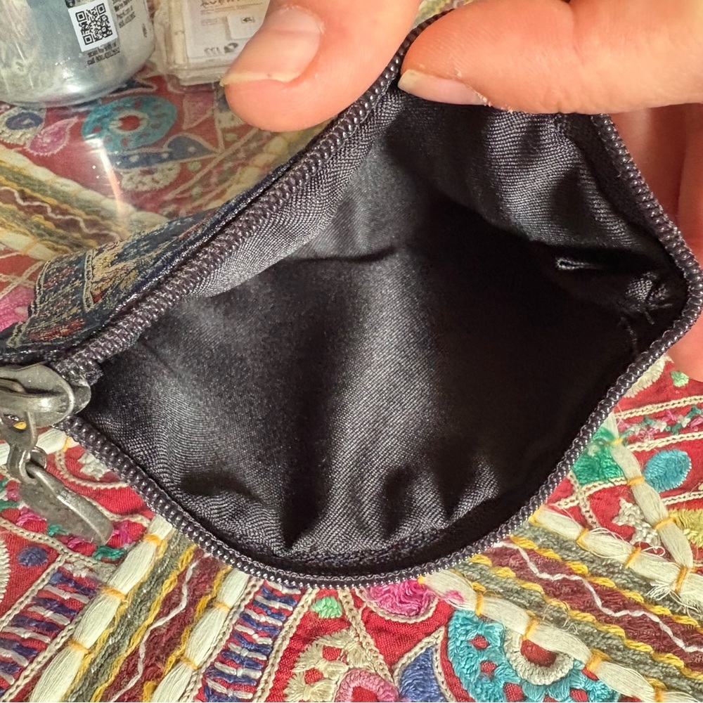 Ornate Blue and Red Woven Tapestry Coin Purse 5.5” Oriental Pattern - Picture 5 of 7